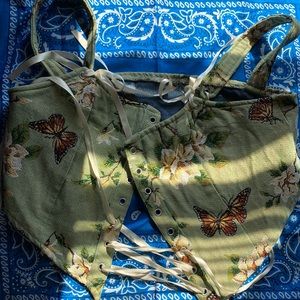 Size 12 Floral Lace-up Grommet Tank Top